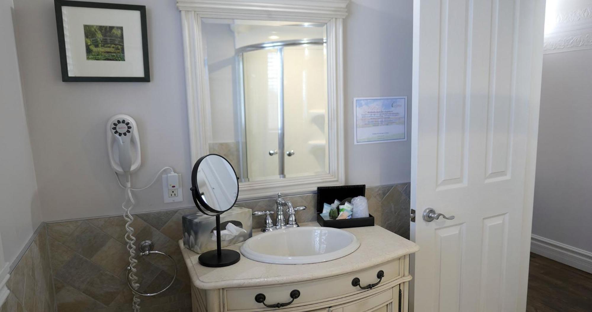 Auberge La Daina Baie-Saint-Paul Habitación foto